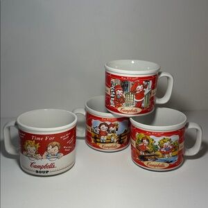 4 VINTAGE 1998 CAMPBELLS SOUP MUGS